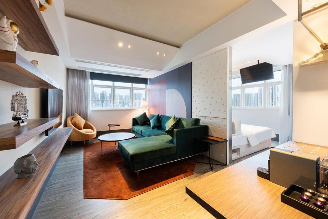 The Aberdeen Harbour By Ovolo Hong Kong Exterior photo