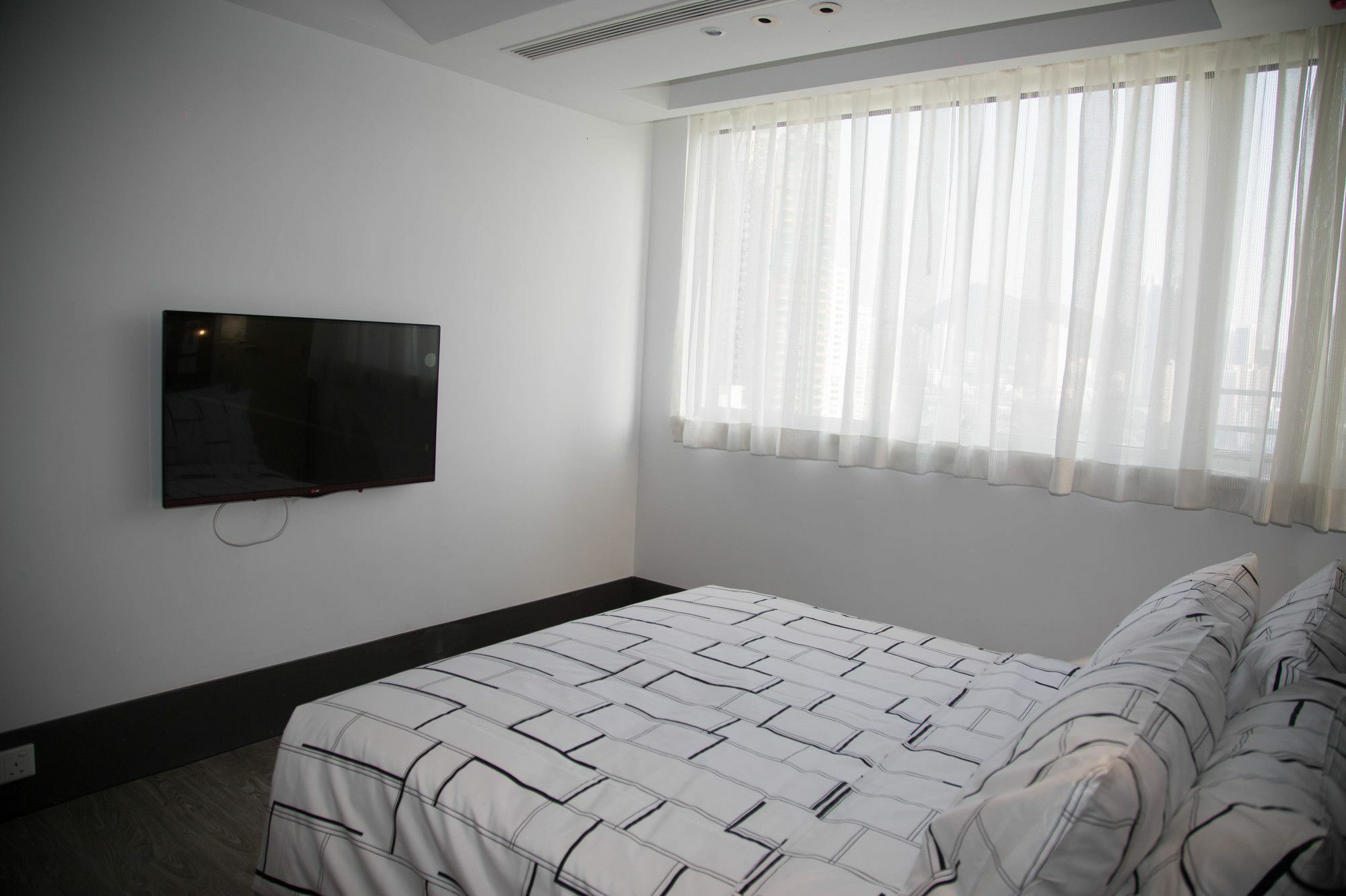 The Aberdeen Harbour By Ovolo Hong Kong Exterior photo